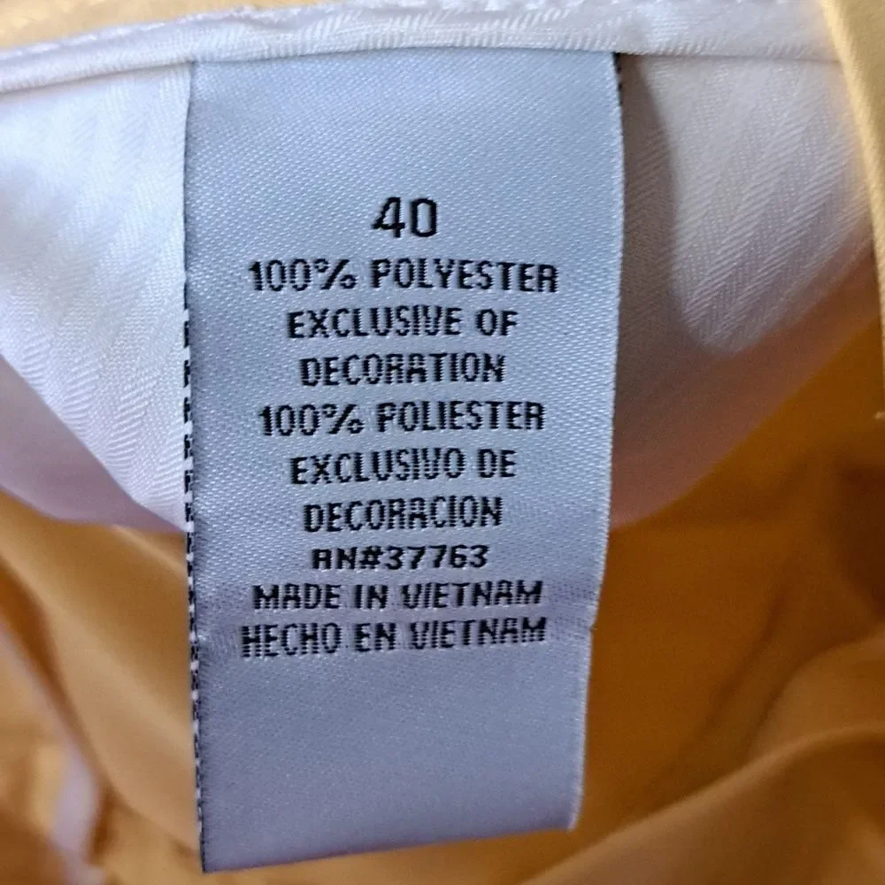 Grand Slam Performance yellow shorts size 40